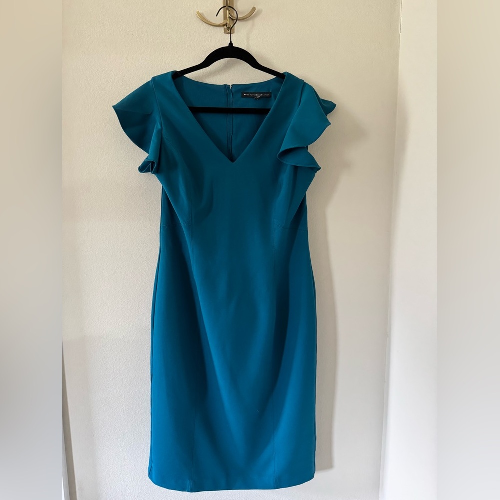🦋 White House Black Market Stunning  Blue Sheath Dress with Flutter Sleeves